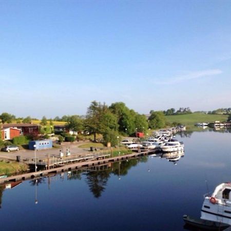 Carrybridge Lakeside Lodge Enniskillen Exterior foto